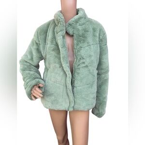 Women's Green Ambian Outerwear Faux Fur Zip-Up Jacket Size M Mid-Length Casual